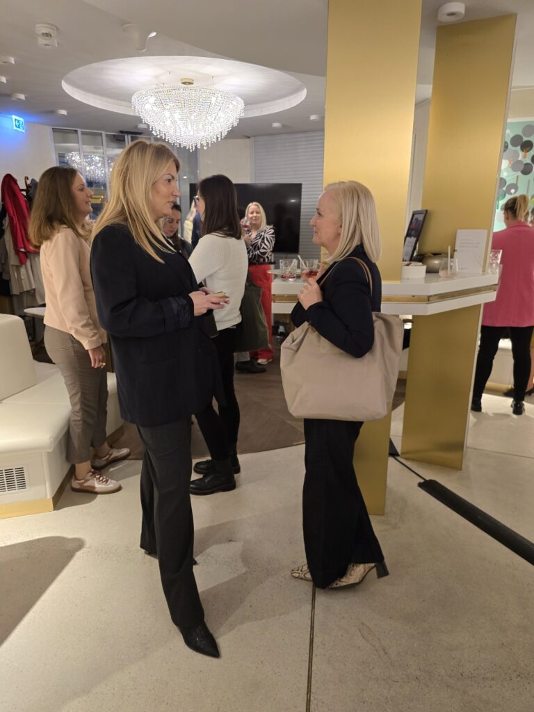 Falky Horvátország koktélest HotelPremio Group Falky Horvátország koktélest HotelPremio Group