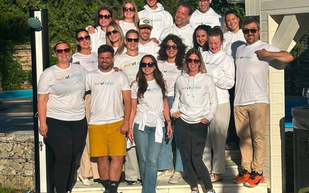 Így csapatépítünk mi – amikor a munka, a Balaton, a grillparty összeér a Délceg Récében